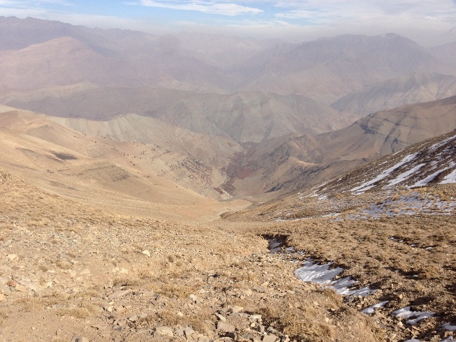 صعود به قله توچال از مسیر دره ایگل - نمایی از دره زیبای ایگل