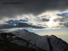 روزها، مقهور شب ها گشته اند