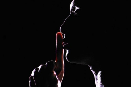 هرگز کسی خود را این چنین فجیع نکشت