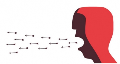 ز شرش شعله ها می سوزد، هر دم در آتش